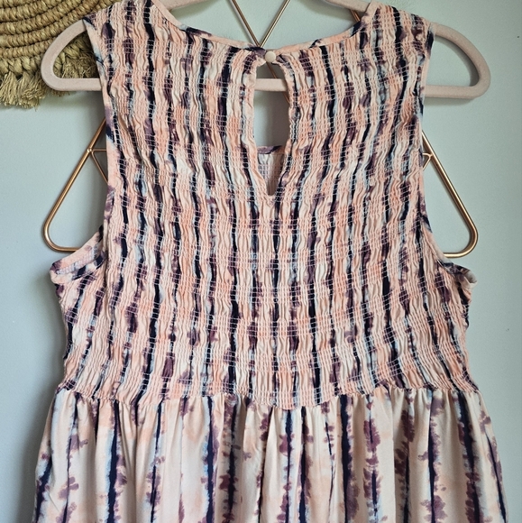 Torrid, New, Rayon Twill Smocked Tiered Pink Striped Tie Dye Tank Top Size 2X - Picture 7 of 12